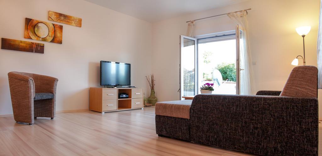 Apartment Natalia Póla Kültér fotó